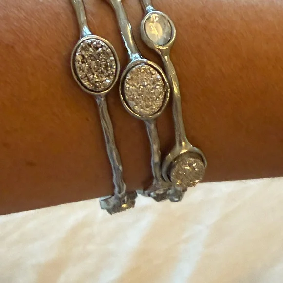 Graziano Silver Bangle Bracelets β Set of 3 Crystal & Druzy Stack NWT - Picture 3 of 6